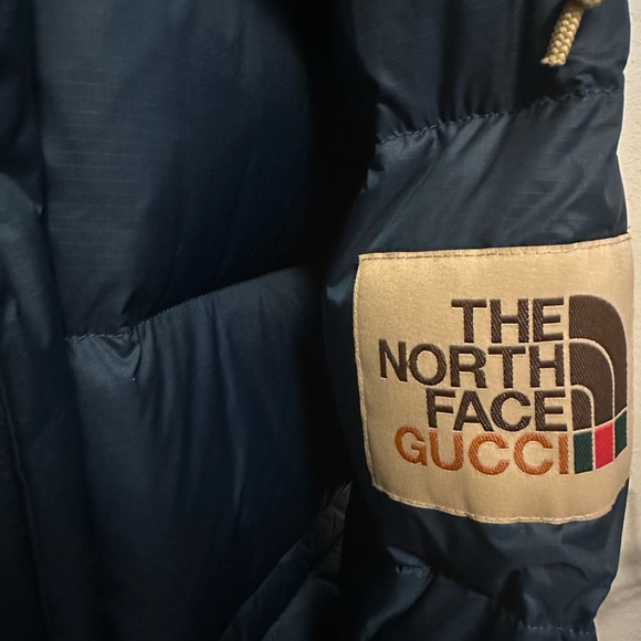 NWT Gucci The North Face navy/maroon puffy winter jacket Men’s Small - Picture 3 of 7